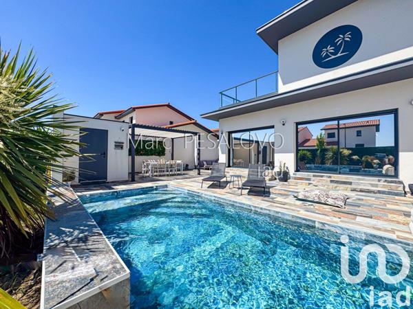 Maison 5 pièces de 136 m² à Bompas (66430)