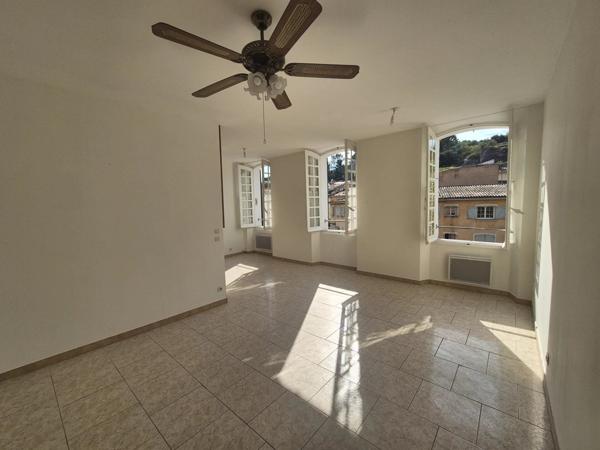 Location Appartement 3 pièces 67 m2 à Le Luc