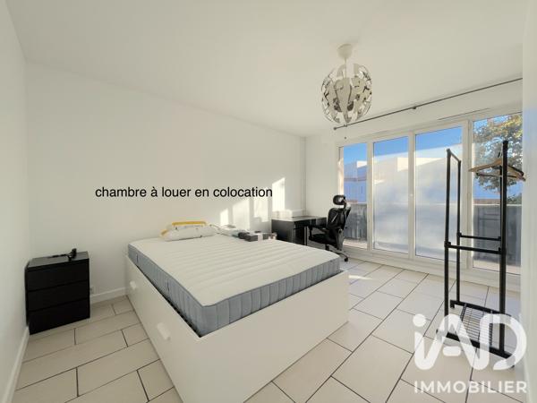 Location appartement 5 pièces 88 m² Évry-Courcouronnes