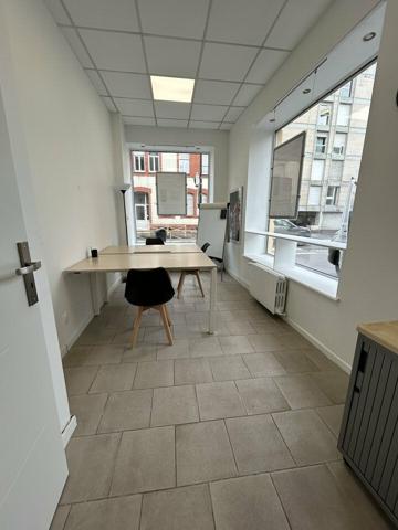 BUREAUX à VENDRE de 115 m²