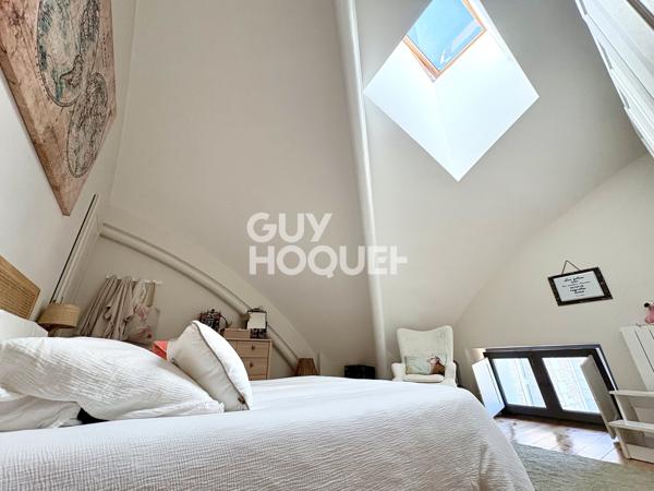Beau duplex avec 3 chambres et deux places de stationnements