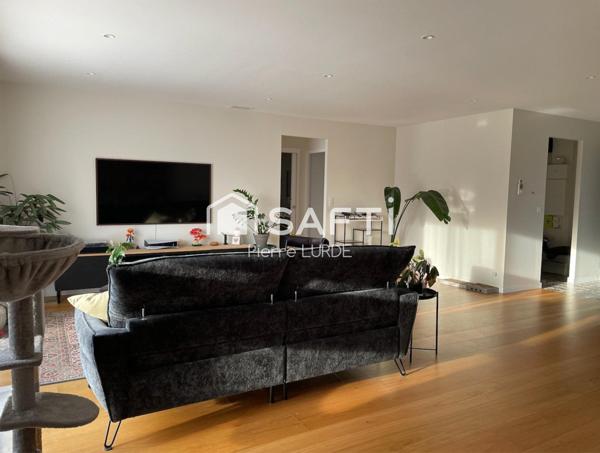 St. Martial - Maison de 115 m2 avec sous sol de 125 m2