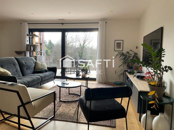 St. Martial - Maison de 115 m2 avec sous sol de 125 m2