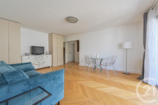 Appartement F2 à vendre  2 pièces - 44,47 m2 PARIS - 75016
