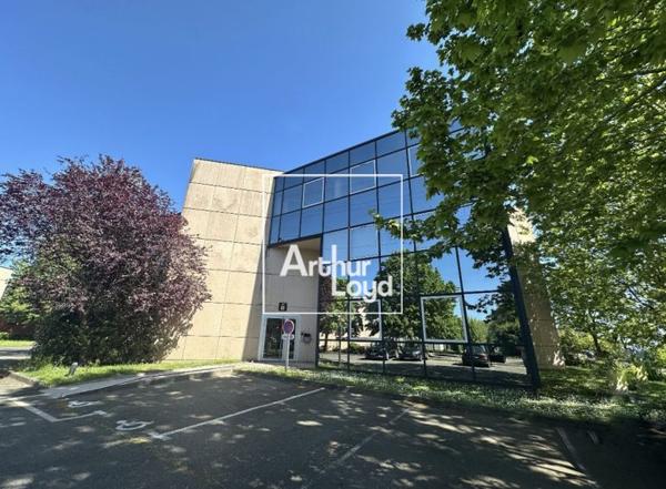 BUREAUX A LOUER - LABEGE ENOVA - ENVIRONNEMENT VERDOYANT