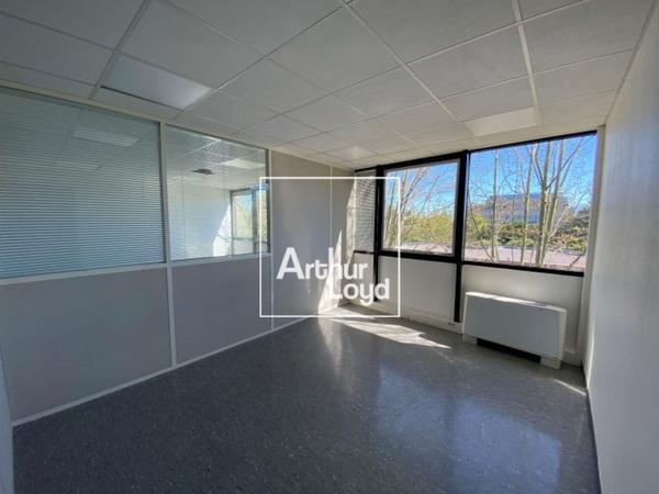 BUREAUX A LOUER - LABEGE ENOVA - ENVIRONNEMENT VERDOYANT