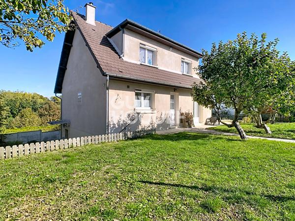 Maison 4 chambres, vivable de plain pied, sous-sol total à Crépy-en-Valois à vendre