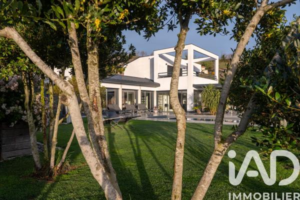 Maison à vendre 8 pièces 256 m² Gervans