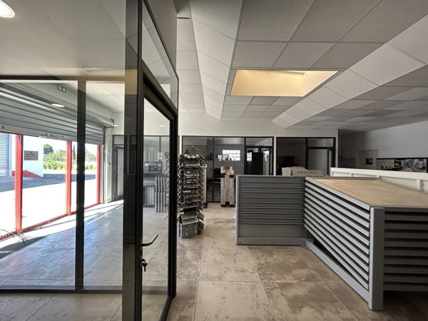 A vendre - Local Commercial - Perpignan - 1016 m2