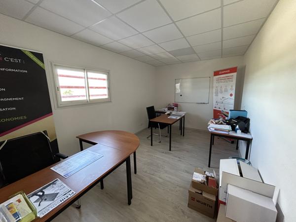 A vendre - Local Commercial - Perpignan - 1016 m2