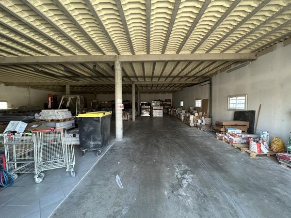 A vendre - Local Commercial - Perpignan - 1016 m2