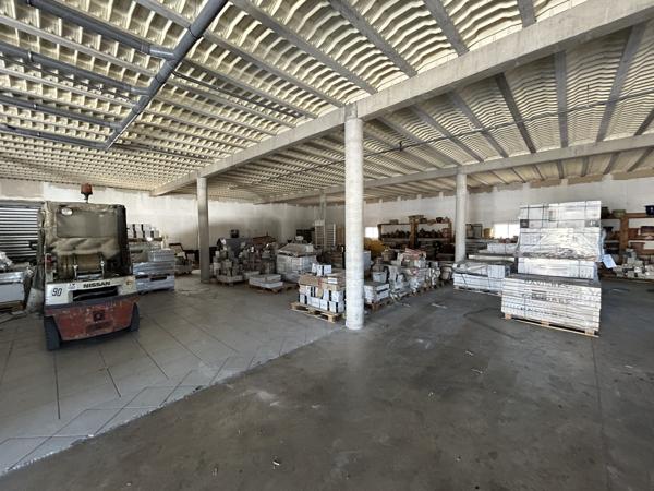 A vendre - Local Commercial - Perpignan - 1016 m2
