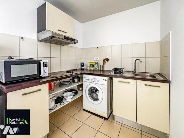 Saint-Denis, charmant appartement T2 de 33,61 m² vendu meublé