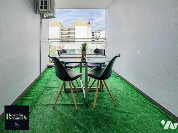 Saint-Denis, charmant appartement T2 de 33,61 m² vendu meublé