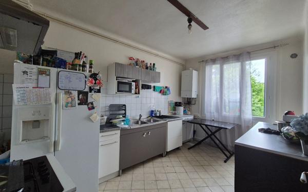 Maison à vendre    9 pièces •  Terrasson-Lavilledieu