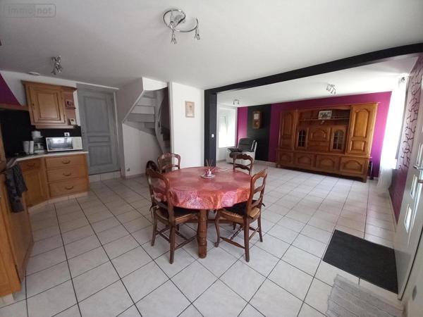 Maison à vendre à Rives-d'Andaine dans l'Orne (61140), ref : 61049-1034