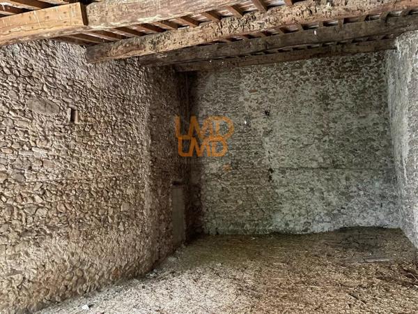 Grange avec studio attenant Thuir