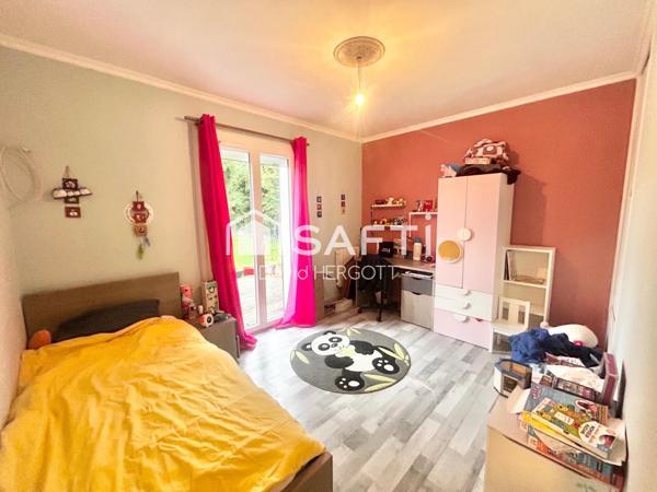 Charmante maison de 126 m² sur sous-sol semi-enterré