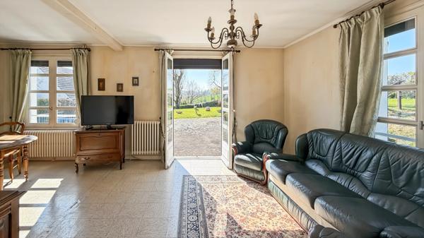 Maison à vendre 5 pièces proche de LA CLAYETTE (71) - 103 m² - 2/3 chambres - terrain 830 m²