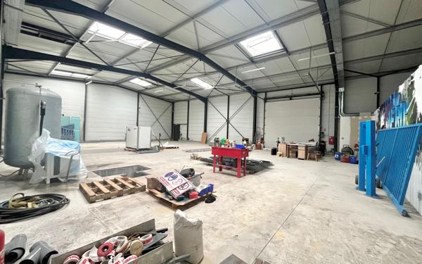 Maison à vendre    2 pièces •  Beurlay