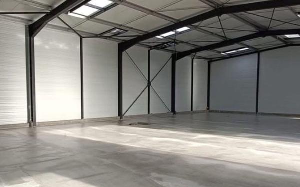 Maison à vendre    2 pièces •  Beurlay