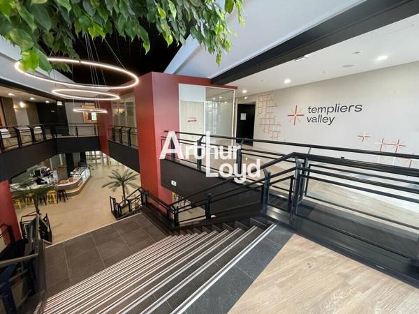 Bureaux à louer quartier des Templiers à Sophia Antipolis divisibles dès 72 m²