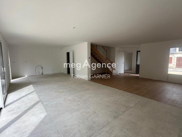 Maison à SAINT-MELAINE-SUR-AUBANCE, 49610 - 6 pièces 148m²