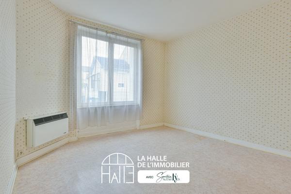 Maison
         9 pièces
        - 187 m² Exclusivité 219 350 € *