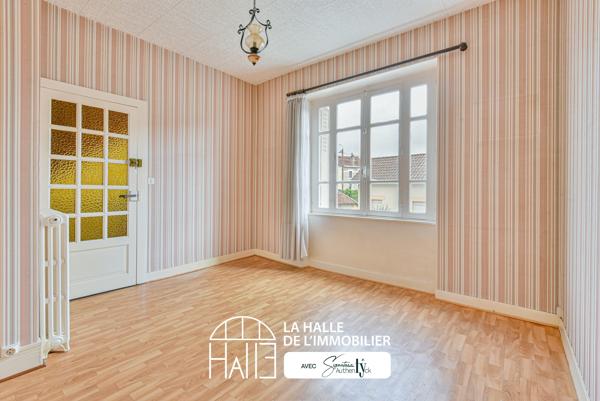 Maison
         9 pièces
        - 187 m² Exclusivité 219 350 € *
