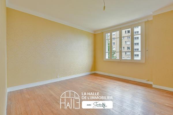 Maison
         9 pièces
        - 187 m² Exclusivité 219 350 € *