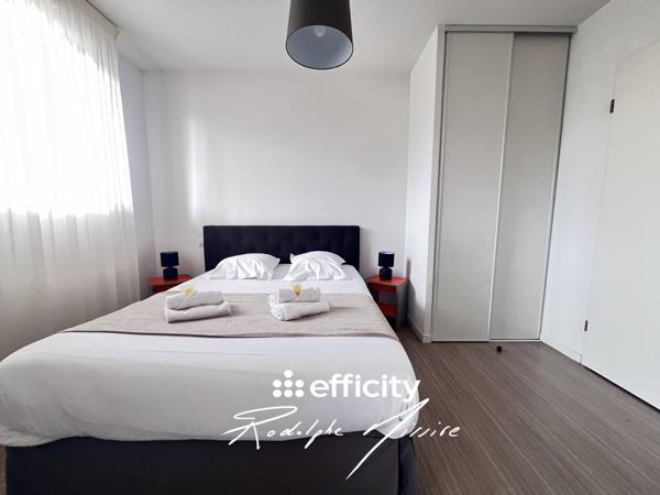 Appartement
         2 pièces
        - 30 m² Exclusivité 66 000 € *