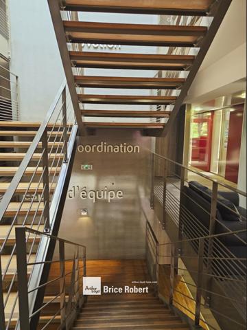 Bureaux à vendre ou à louer à Caluire-et-Cuire avec terrasses et accès rapide