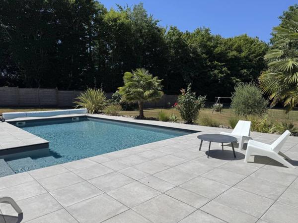 Maison à vendre 8 pièces de 140 m²