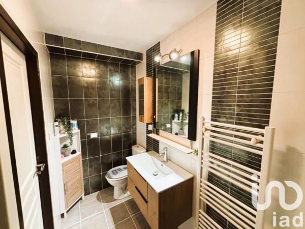 Appartement à vendre 7 pièces 103 m² Saint-Clair-de-la-Tour