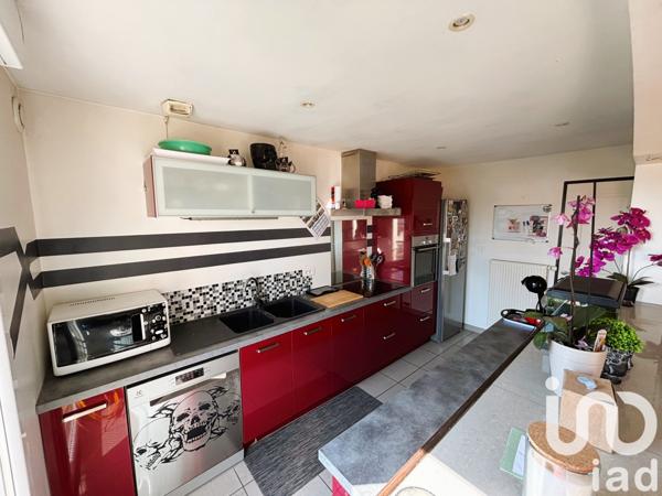 Appartement à vendre 7 pièces 103 m² Saint-Clair-de-la-Tour