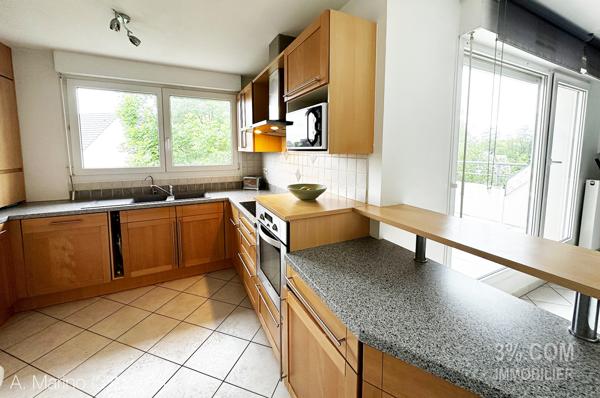 Appartement 4 pièces, 3 chambres dernier étage Dingsheim (67370)