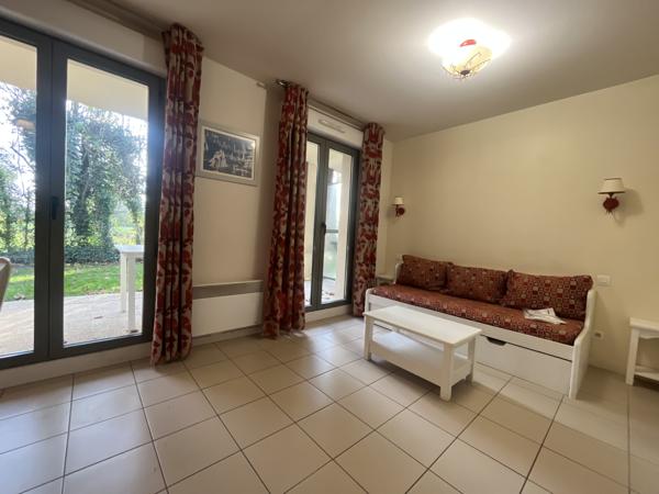 Honfleur (14600) Investissement locatif à Honfleur - Appartement T2 cabine meublé avec bail commercial