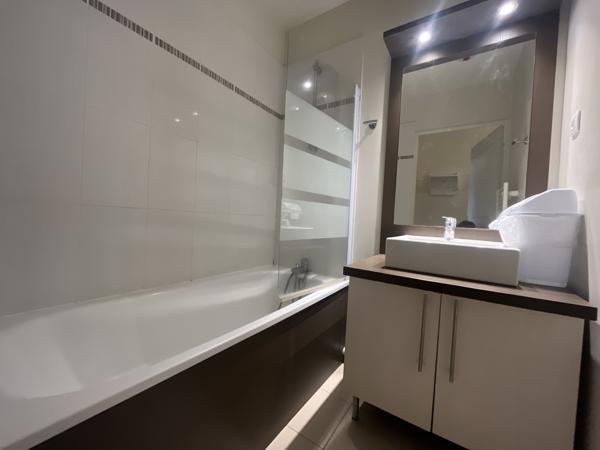 Honfleur (14600) Investissement locatif à Honfleur - Appartement T2 cabine meublé avec bail commercial