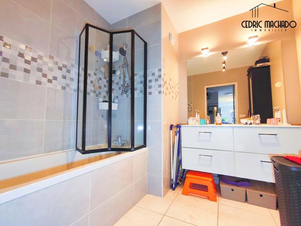 Ahuy (21121) Ahuy – Appartement récent (2019) 4 pièces (3 chambres), de 80 m², avec terrasse, garage, cave et parking