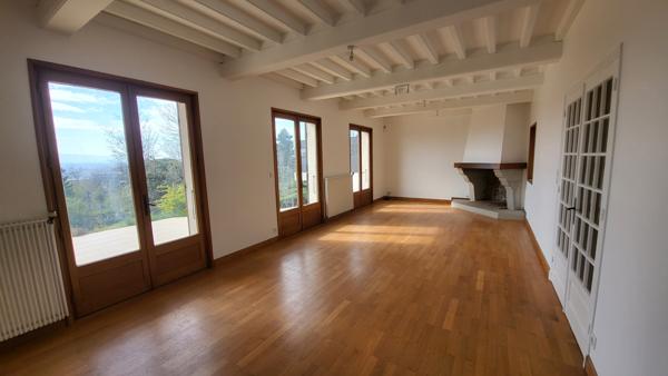 Mours-Saint-Eusèbe (26540) Maison 10 pièces 245 m2