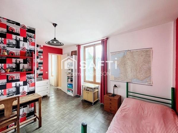 Charmante maison de ville à rénover