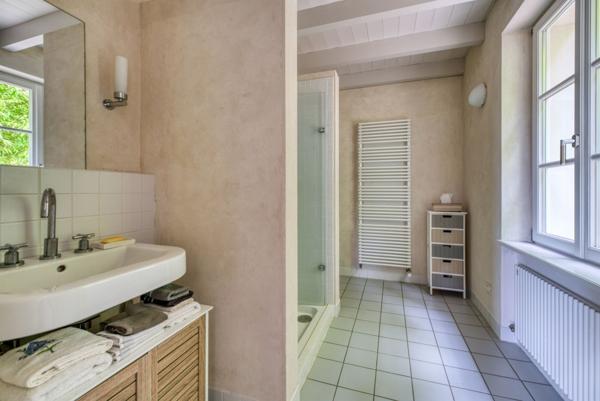 CHARMANTE MAISON DE CARACTERE SUR LA PRESQU'ILE D'ARVERT