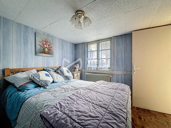 Lagny - Maison atypique à fort potentiel – 190 m² divisés en deux lots indépendants - Grand terrain