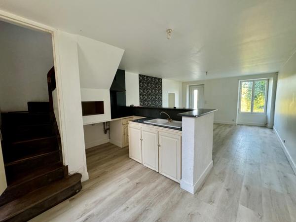 Maison de bourg 2 chambres avec jardin et garage