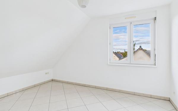 Appartement à louer    3 pièces •  Fegersheim