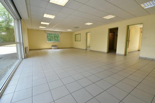 Local/bureau à vendre BELLOU EN HOULME (61)