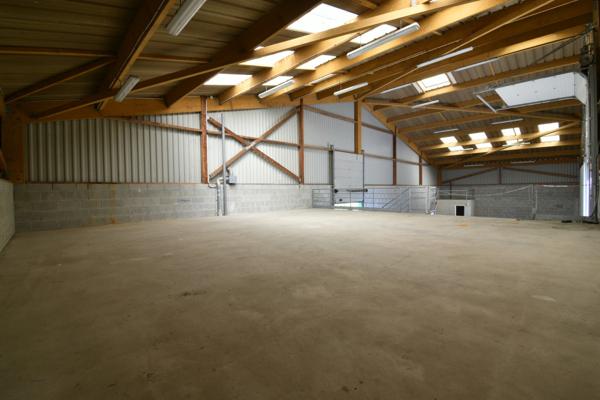 Local/bureau à vendre BELLOU EN HOULME (61)