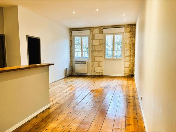 Appartement, type 03, vaste et lumineux, situation idéale Bx-Bastide