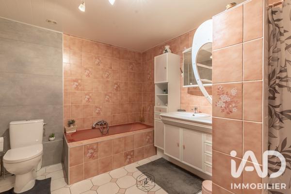 Maison à vendre 6 pièces 138 m² Haucourt-Moulaine