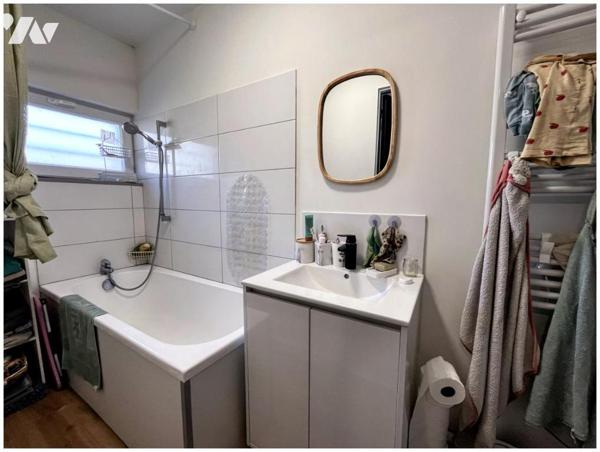 DOULLENBS, Maison de type 3 loué 